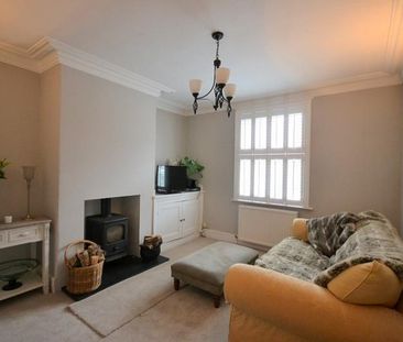3 Bedroom Terraced To Let - Photo 1