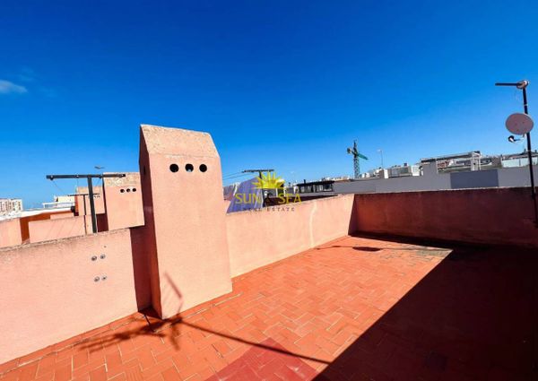 APARTMENT FOR RENT NEAR THE SEA IN TORREVIEJA - ALICANTE