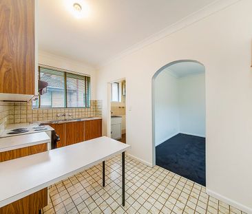 2 Bed Unit Close to Nepean Hospital! - Photo 6