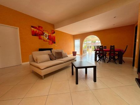 Location Maison 4 pièces 120m² BORDEAUX 33000 - Photo 2