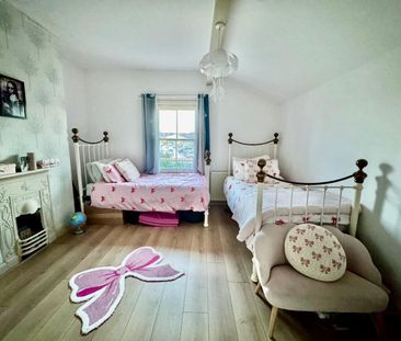 Park Avenue, Ormskirk, , UK - Photo 3