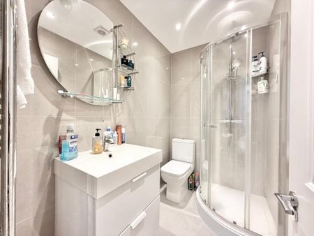 1 bedroom apartment to rent - Photo 4