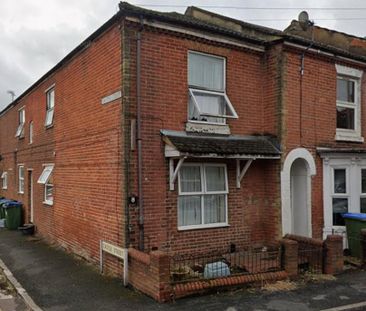 2 bedroom property to rent - Photo 1