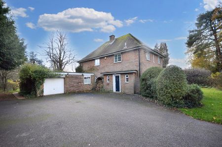 4 bedroom detached house to rent - Photo 5