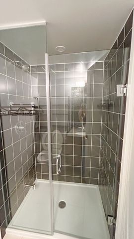 For Lease - 20 Meadowglen Place Unit# 333, Toronto, Ontario - Photo 3