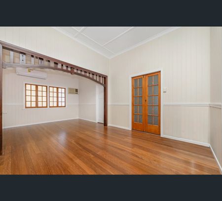 3/30 Derby Street, Pimlico, Qld 4812 - Photo 2