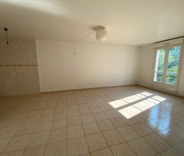 Appartement Creil 3 pièce(s) 60 m2, - Photo 1