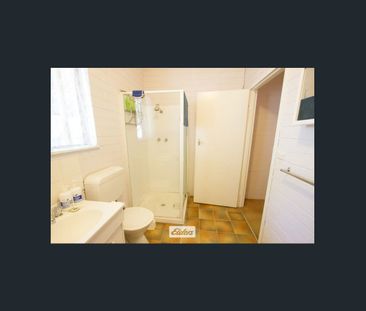 Affordable One Bedroom Unit Centrally Located - Photo 5