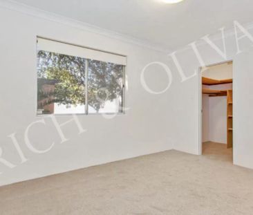 2/7 Brunswick Parade, Ashfield - Photo 3