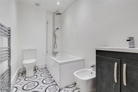2 Bed Flat, Cornwall Gardens, SW7 - Photo 5