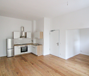 Atmosphärischer Altbauklassiker mit Dielen und EBK - tolle Lage Rad... - Photo 5