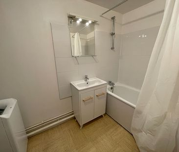 Location Appartement 2 pièces 42m² - Photo 6