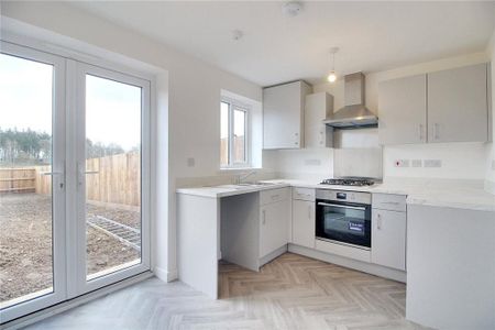 2 bedroom terraced house to rent - Photo 3