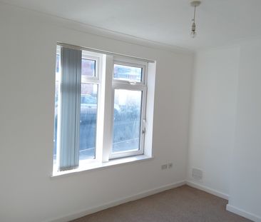 Home - Rooms - FLAT 1 ,GREENFOOT LANE, BARNSLEY - Photo 5