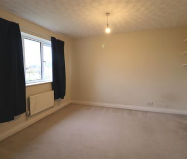 Hertford Close, Ely - Photo 4