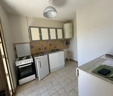 Location Appartement 1 pièce 33m² BASTIA 20200 - Photo 2
