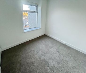 Ely Street, TONYPANDY - Photo 5