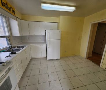 For Lease - 401 Winnett Avenue Unit# 5, Toronto, Ontario - Photo 1