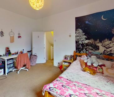 4 bedroom house to rent - Photo 2