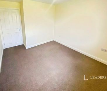 2 bedroom house to rent Falcon Way, Bourne, Lincolnshire, PE10 - Photo 3