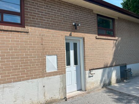 For Lease - 797 Zator Avenue Unit# Basement, Pickering, Ontario - Photo 2