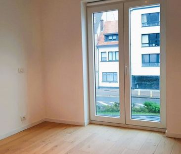 Appartement te huur in Eeklo voor € 895 met 2 slaapkamers - Foto 2