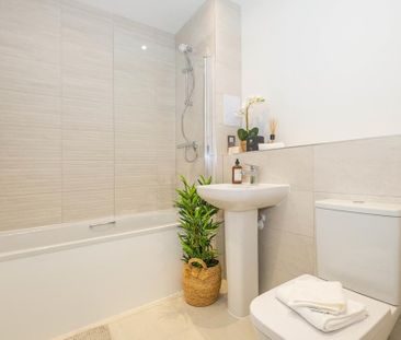 2 bedroom apartment to rent - Photo 4