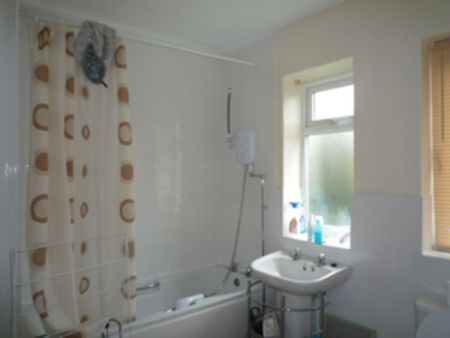 Cornborough Avenue, Heworth - P1548 - Photo 4