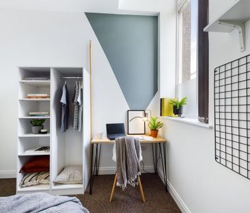 1 bedroom in a house share to rent - Photo 6