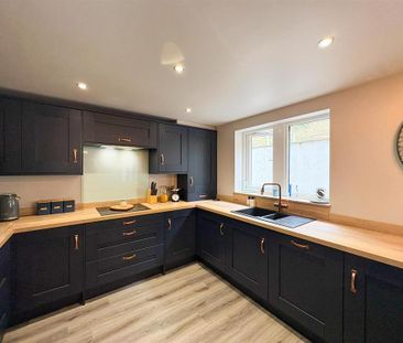 4 bedroom barn conversion to rent - Photo 5