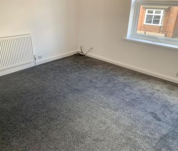 3 bed terraced to rent Flamstead Road, DE7 - Photo 6