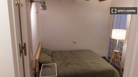 3 room luxury Flat for rent in Barcelona, Spain - Photo 3