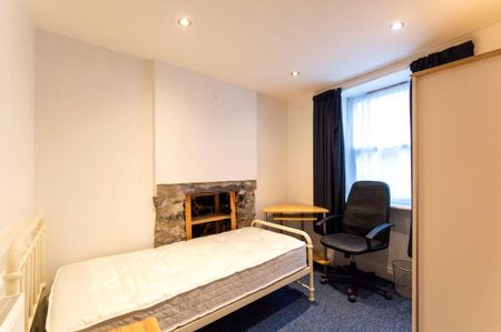 4 bedroom house to rent - Photo 5