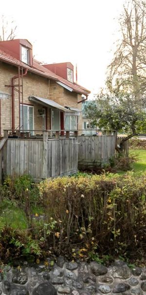 Almbyvägen, Örebro - Photo 1