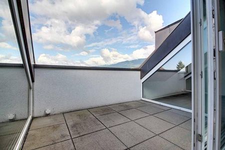 Grand appartement de 5,5 pièces avec ascenseur équipé - Photo 5