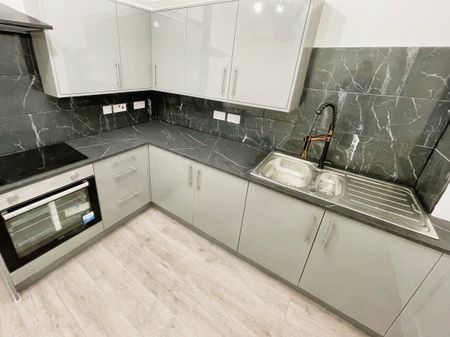 Mount Pleasant Road, EBBW VALE - Photo 4