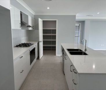 Hamptons Inspired Living in Taylors Landing! - Photo 2