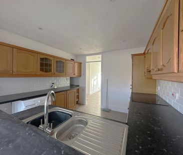 2 bedroom bungalow to rent - Photo 4