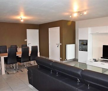 Appartement te huur - Foto 2