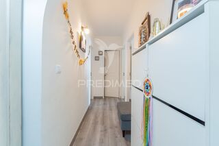 Apartment Renovated 2 bedrooms for rent Vila Franca de Xira - quiet area - Photo 1