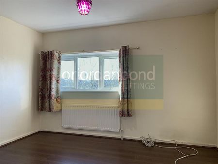 4 bedroom terraced house to rent - Photo 3