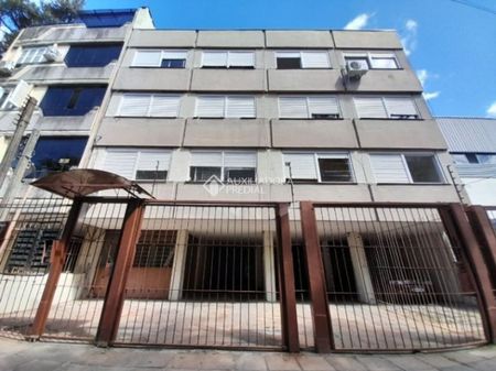 Casa com 2 quartos e 74m² para alugar em Santana, Porto Alegre. - Foto 2