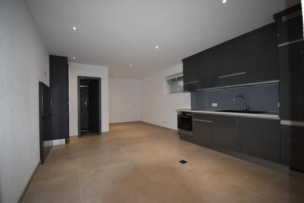 Studio for rent - Photo 1