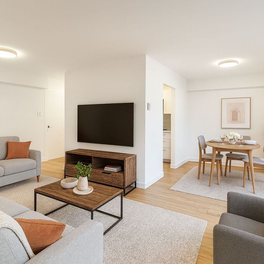 For Lease - 70 Park Street Unit# 702, Mississauga, Ontario - Photo 1