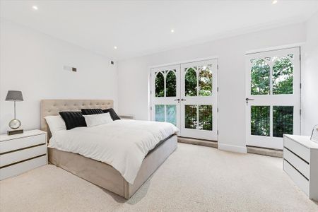 3 bedroom maisonette to rent - Photo 4