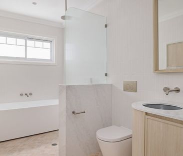 HAMPTONS INSPIRED HOME - THE EPITOME OF DESIGN AND LUXURY - Photo 6