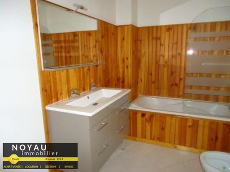 Location Appartement 2 pièces 53m² - Photo 4