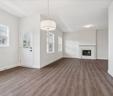 For Lease - 5B Shores Lane, Fort Erie, Ontario - Photo 1