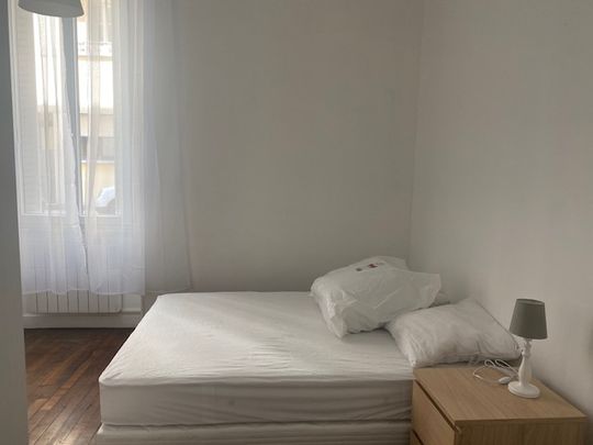 Location Appartement 1 pièce 21m² LYON 7ème - Photo 1