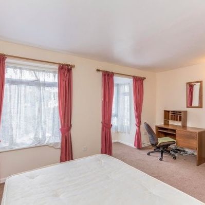 Belmont Street, Southsea - Photo 1